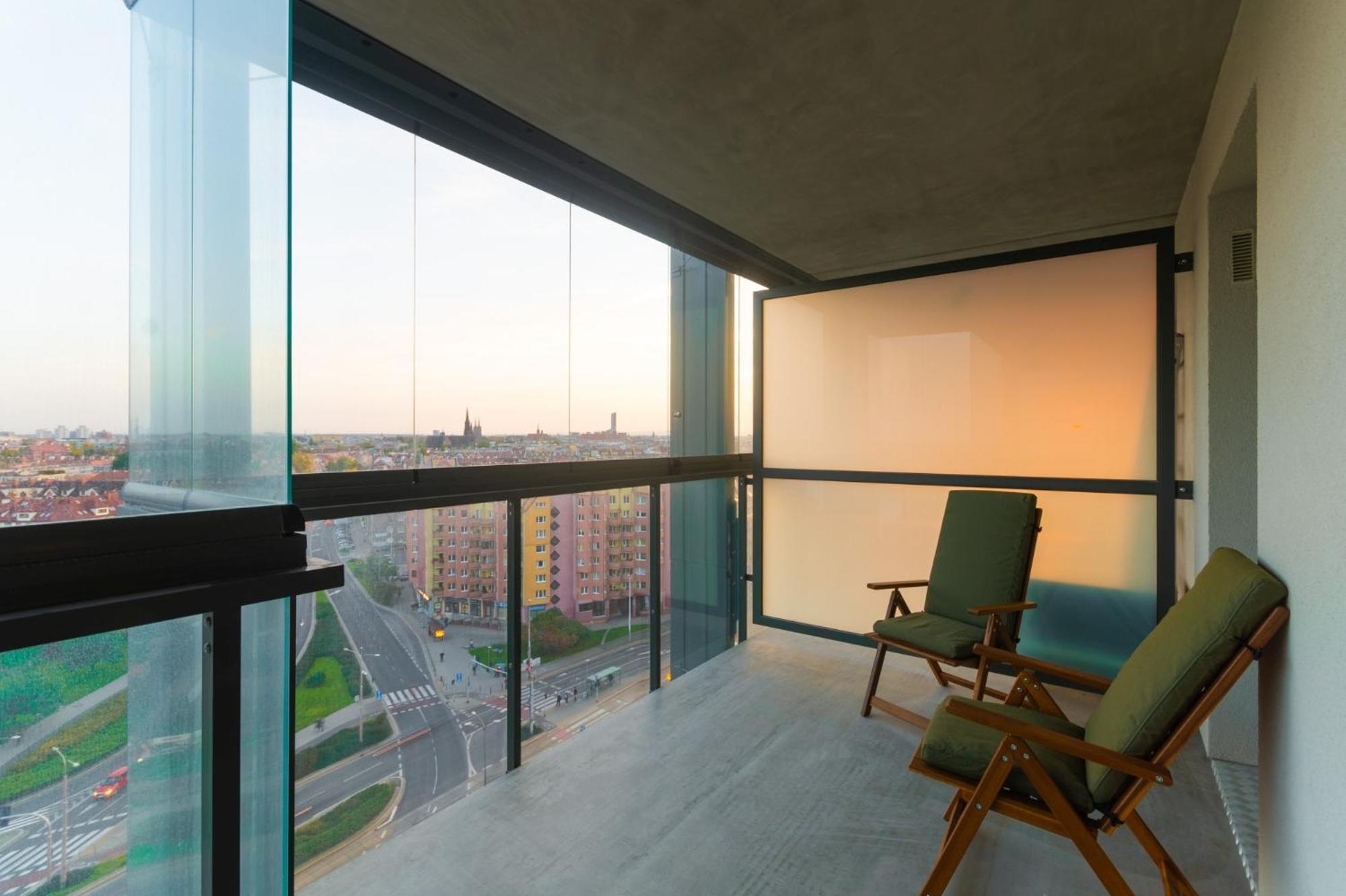 12th Floor With The River View Vratislav